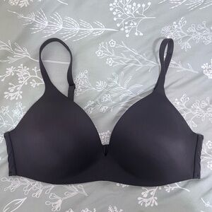 Victoria's Secret Black Lined No Wire Bra